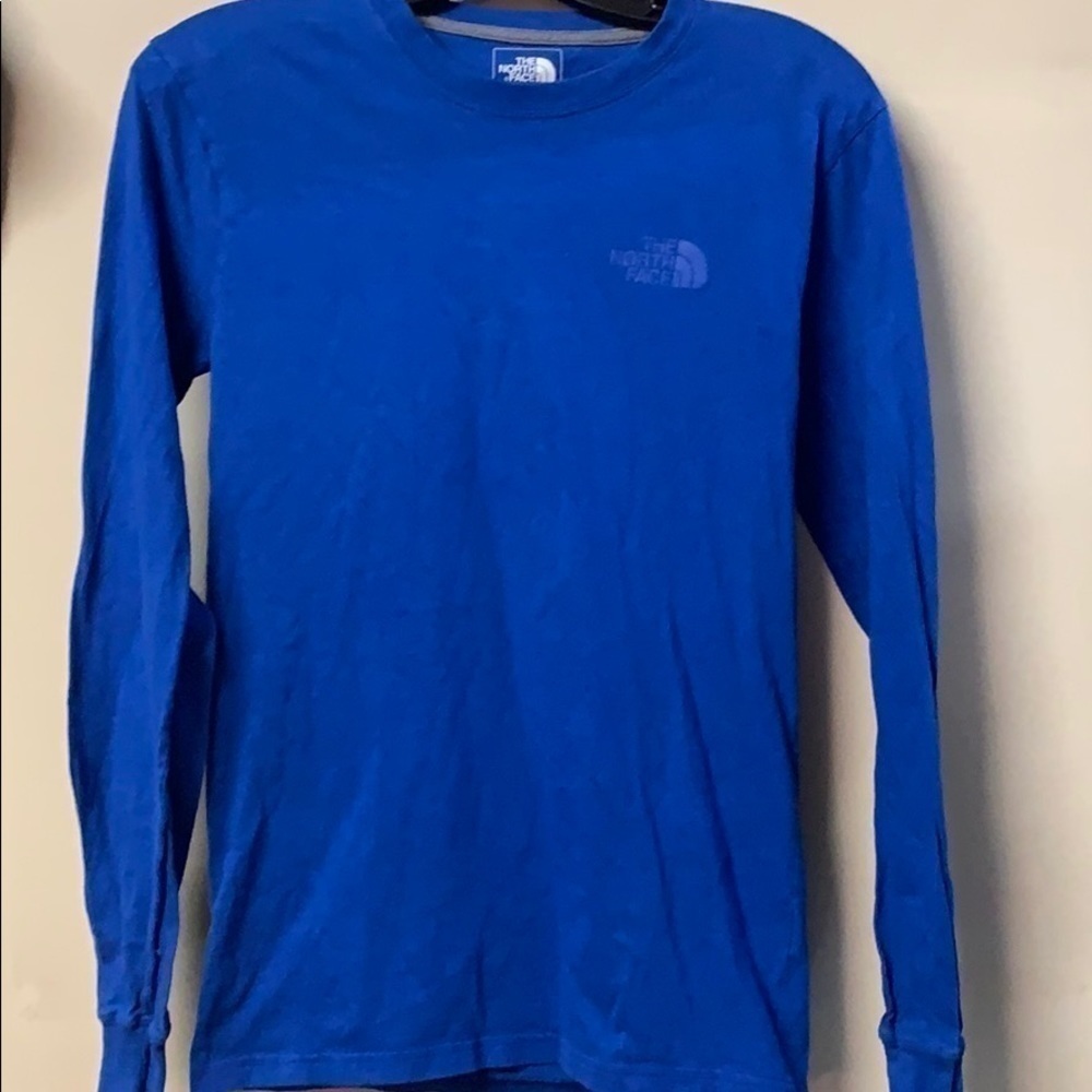 MEN’S Northface XXS Longsleeve Shirt